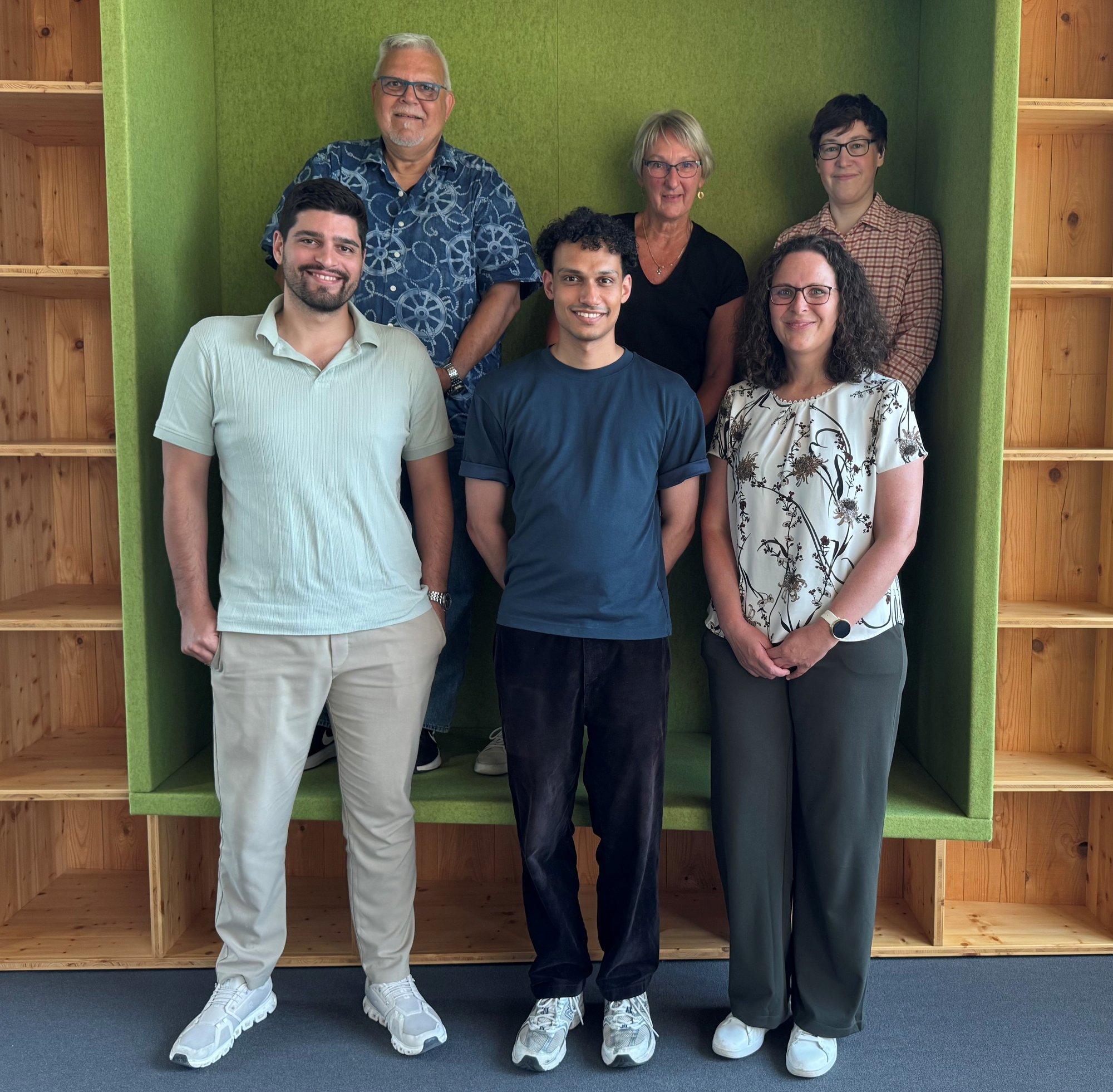 Group photo with six members of the NCT Heidelberg Patient Research Council