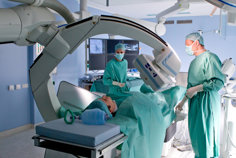 Operation in the hybrid operating room