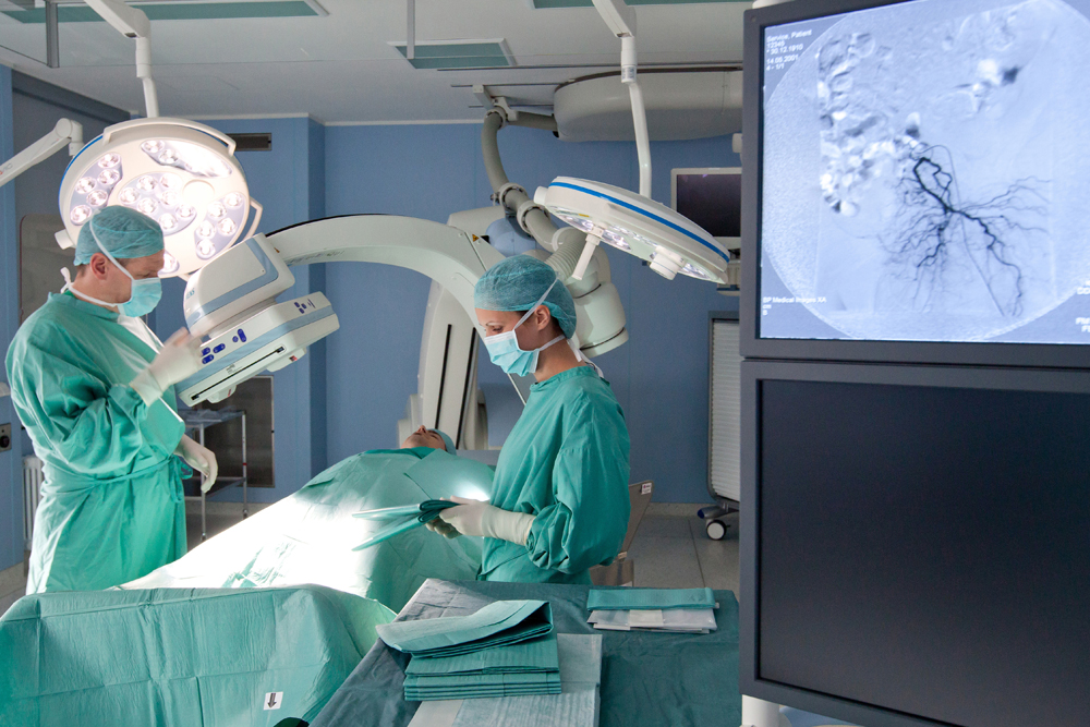 Operation in the hybrid operating room
